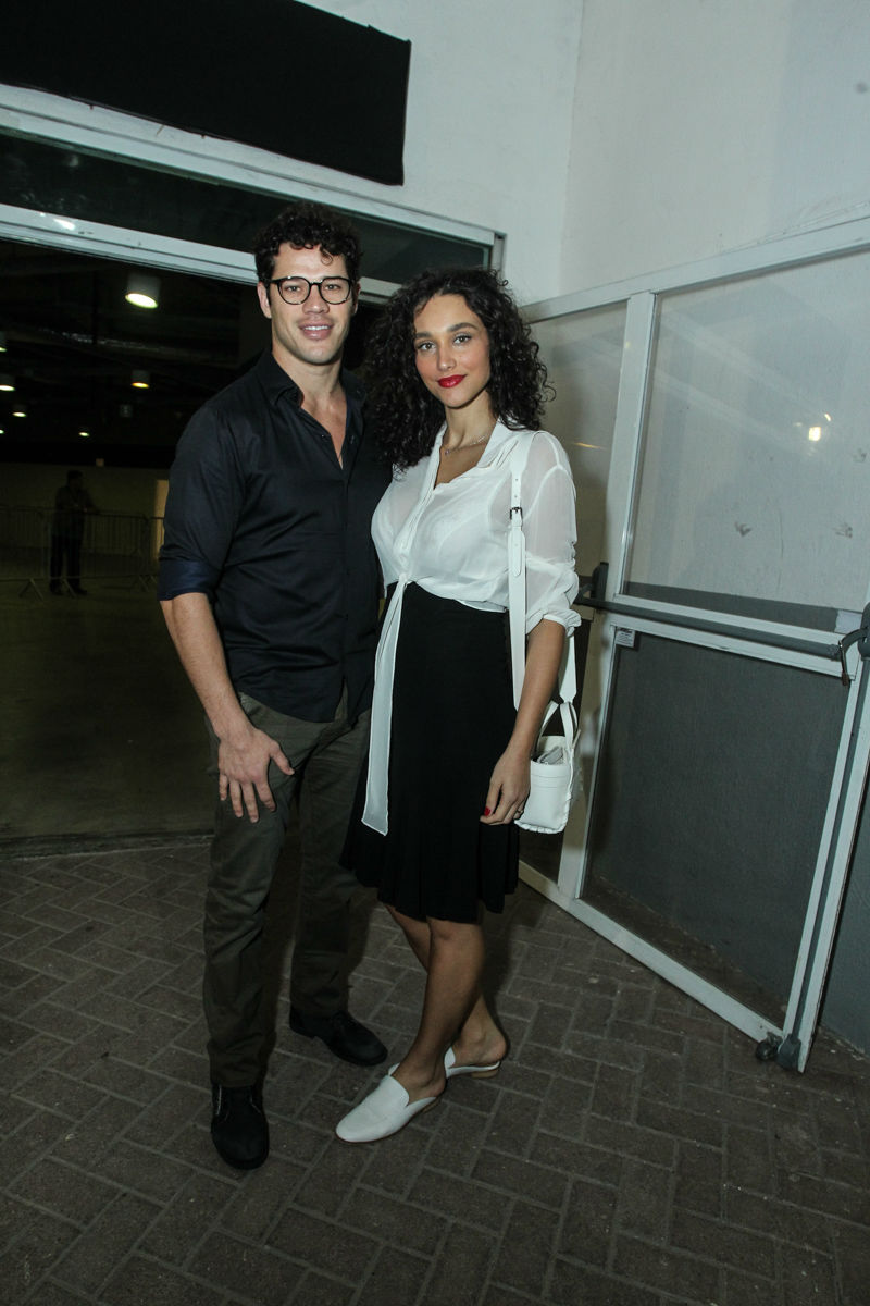 José Loreto e Debora Nascimento (Foto: AgNews)