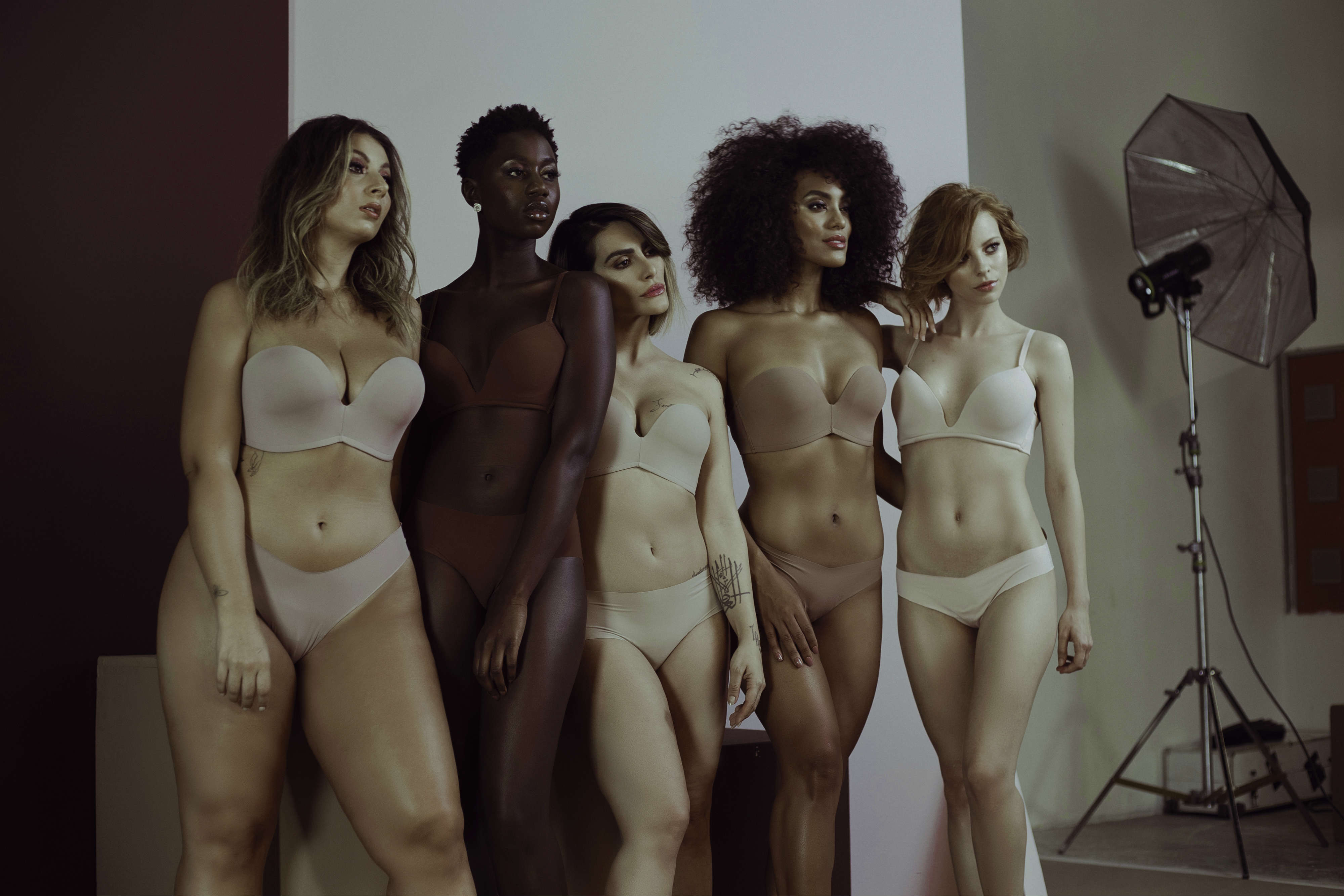 Cleo e demais modelos com a coleção da Liebe (Foto: Danilo Cruz/Divulgação)