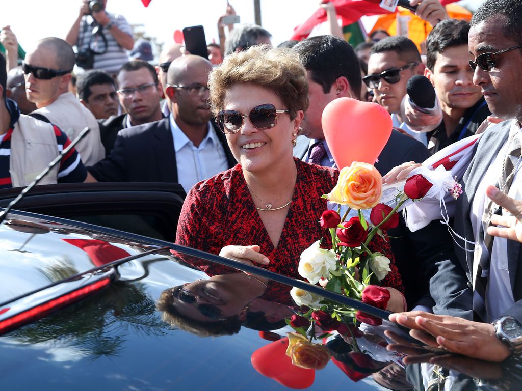 Dilma Russef deixa o Palácio da Alvorada em 2016 (Wilson Dias/Agência Brasil)