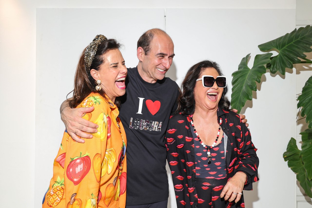 Narcisa Tamborindegy, Amir Slama e dona Kika Sato (Foto: Rafael Cusato/Agência Brazil News)