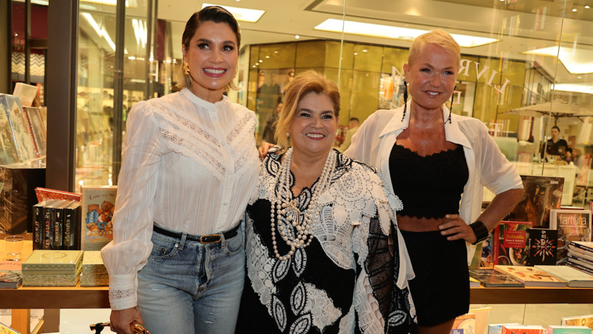 Flávia Alessandra, Martha Medeiros e Xuxa (Foto: Brazil News)